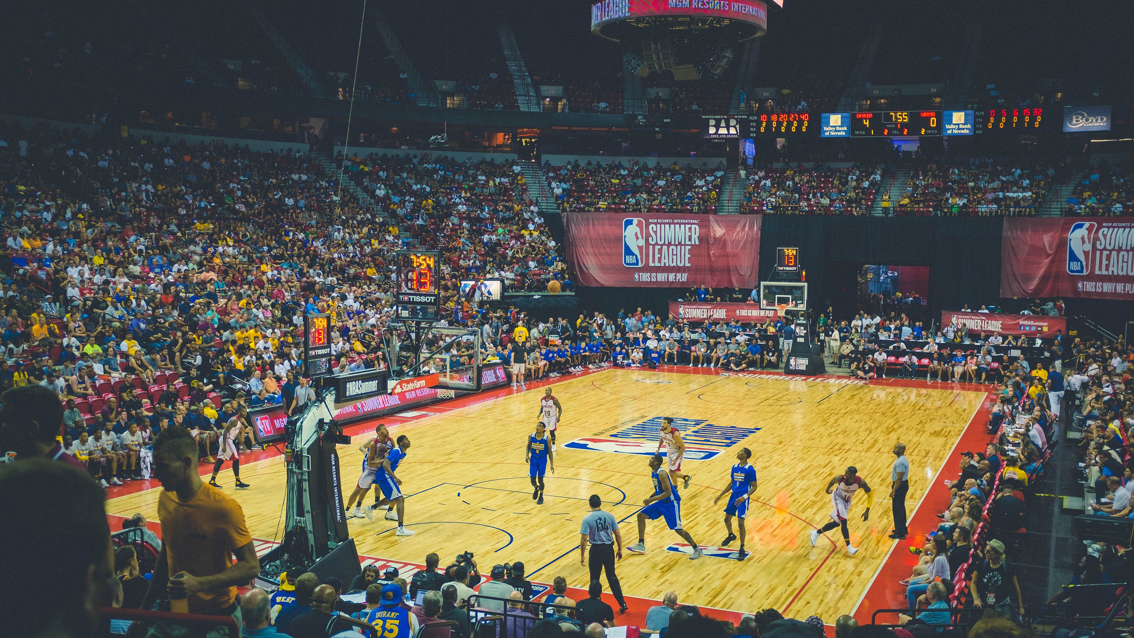 《ApexLegends》“天空之巅”地图爆料,战局瞬间变天!