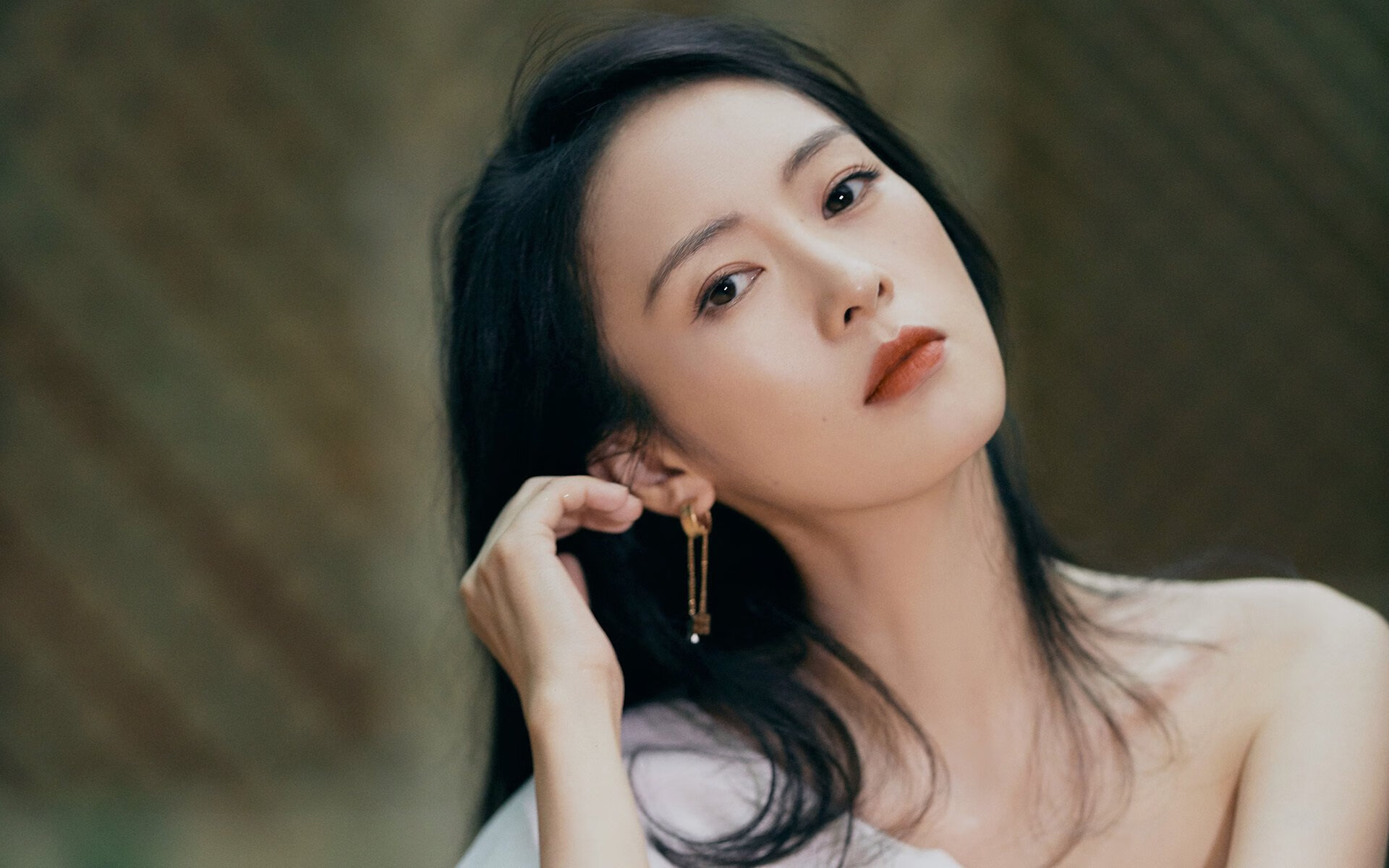 明星运动员积极参与社会公益,运动员明星化利大于弊