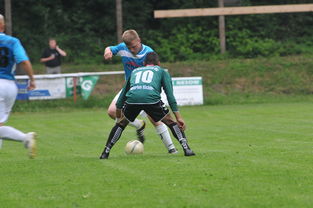 开云体育网站-欧洲杯巨星争锋：战术、技术双俱佳！，欧洲杯争冠